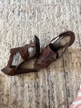 Jessica Simpson Brown Braided T-Strap Leather Heels